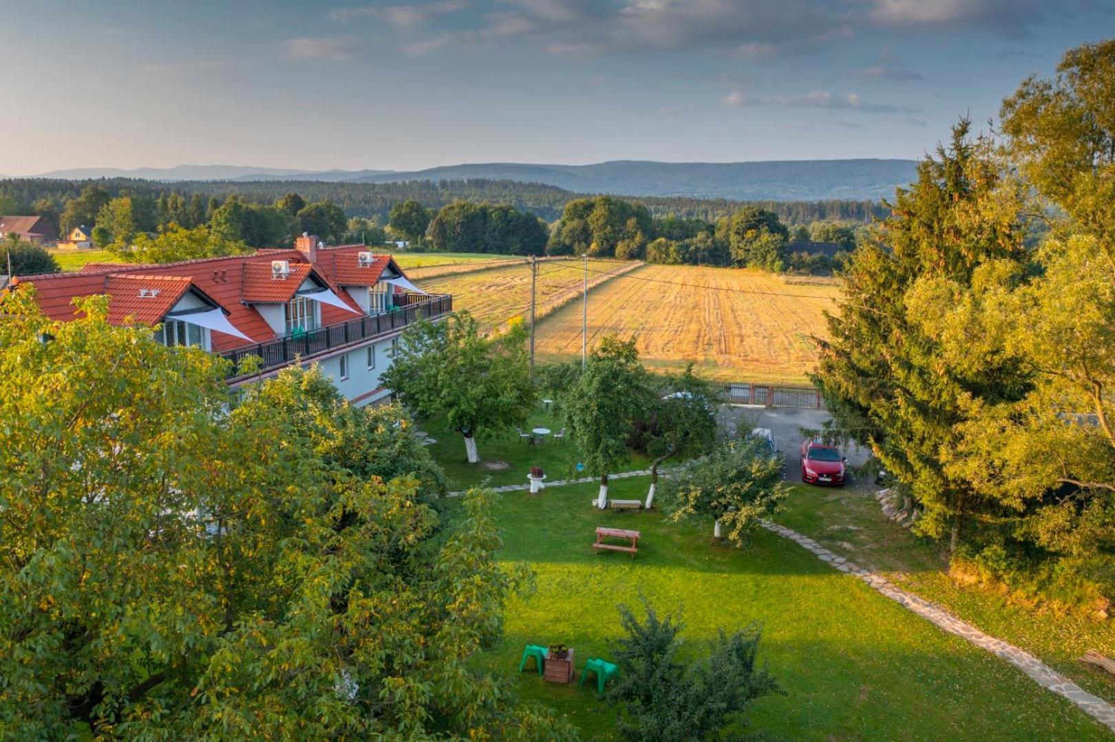 Bed and Breakfast Dom W Domu - Izera Glamping à Gajowka  Extérieur photo