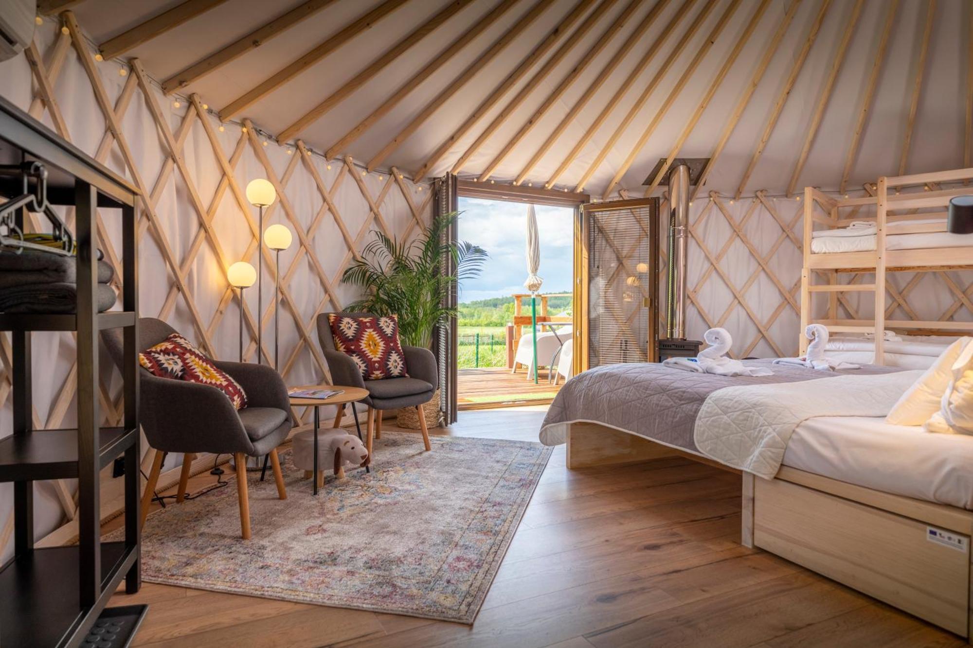 Bed and Breakfast Dom W Domu - Izera Glamping à Gajowka  Chambre photo