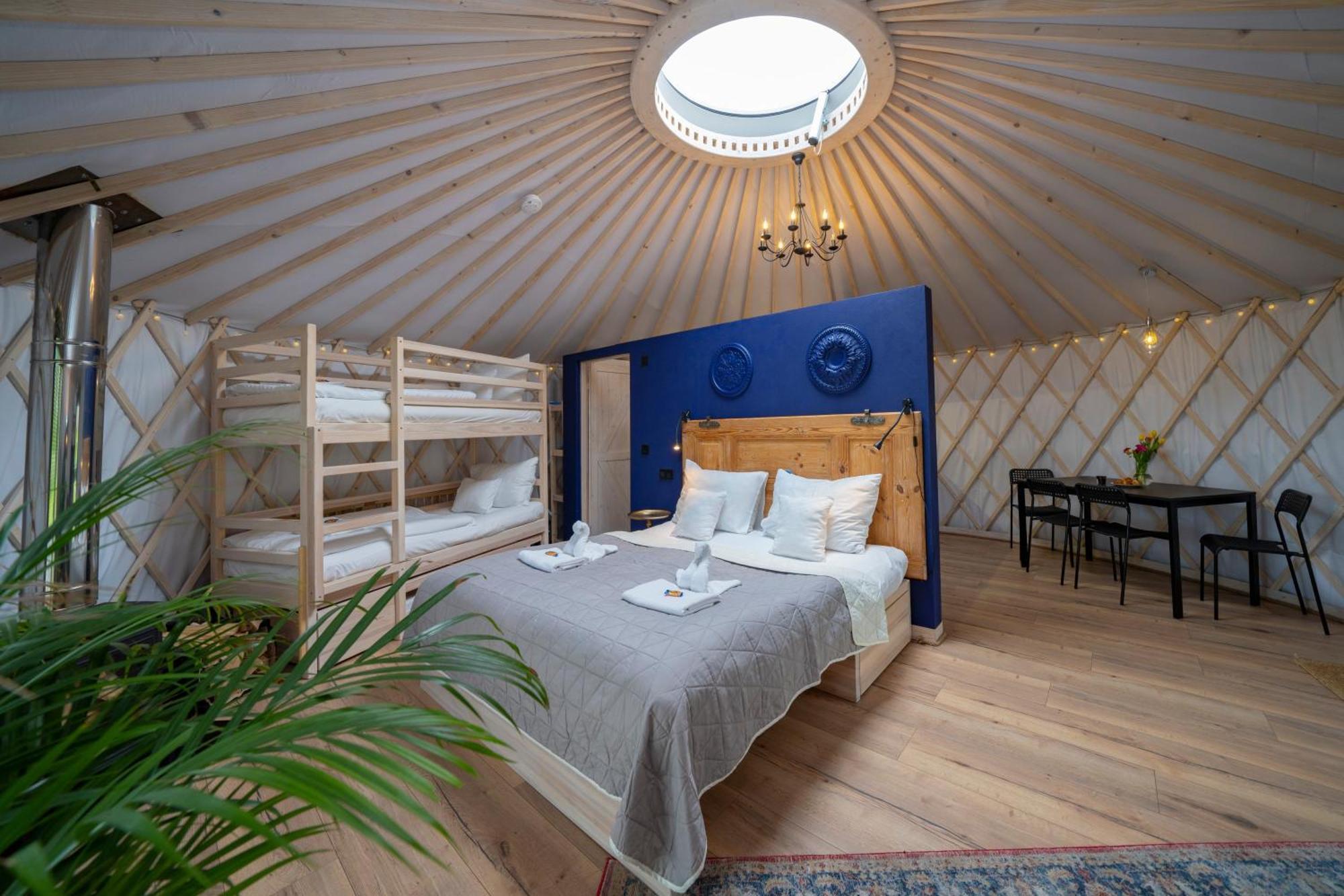 Bed and Breakfast Dom W Domu - Izera Glamping à Gajowka  Chambre photo